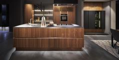 Kitchen Materials & Colors